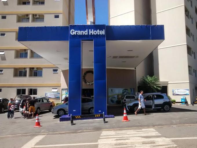 Golden Dolphin Express 403 Hotel กัลดัสโนวัส ภายนอก รูปภาพ
