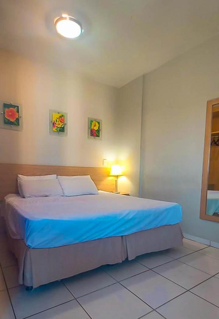 Golden Dolphin Express 403 Hotel กัลดัสโนวัส ภายนอก รูปภาพ